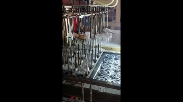 Automatic PP Lid Forming Machine