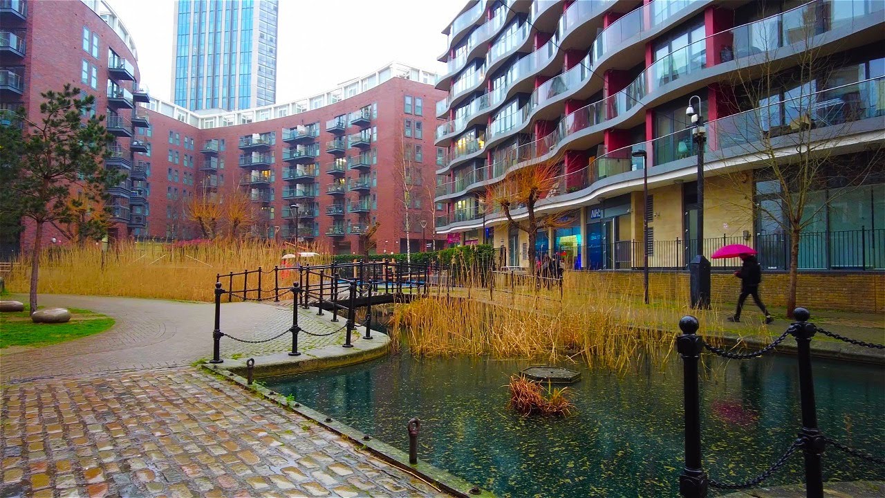 [4K] London Walk | Canada Water in the Rain | Canal & Greenway