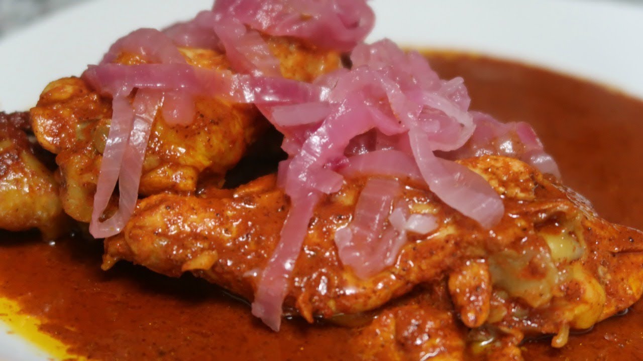 POLLO PIBIL - YouTube