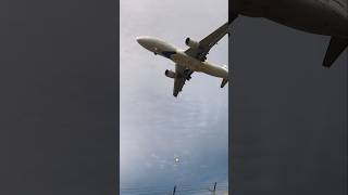 Airbus A319 Closest #unitesstates #malaysia #airport