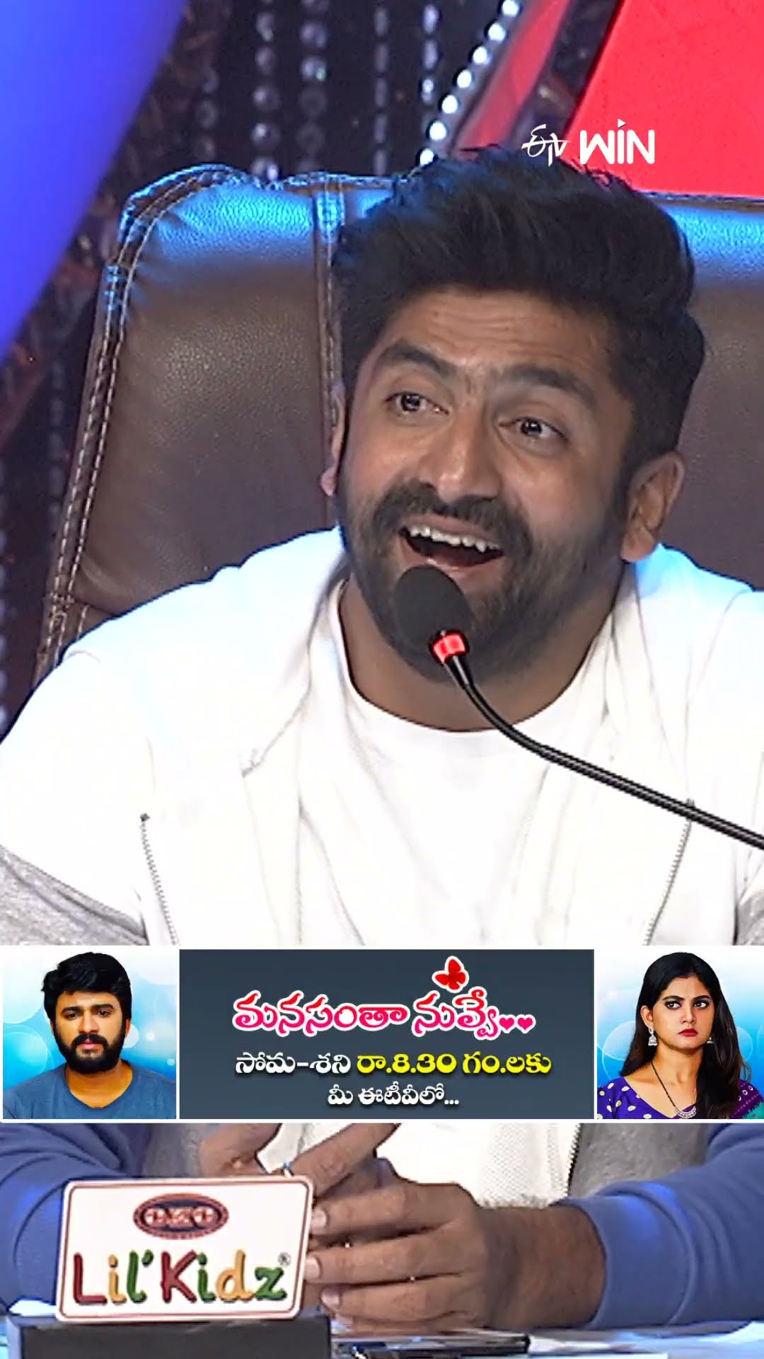 #shorts - క్యారవాన్ లో బిజీగా ఉన్న సుధీర్..! #dheejodi #sudheer #pradeep #comedy
