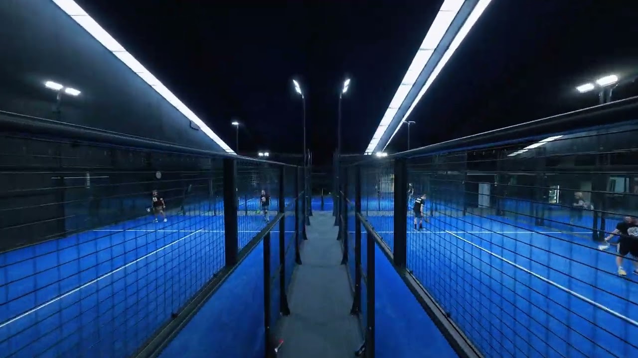 Ballkontakt Padel Halle