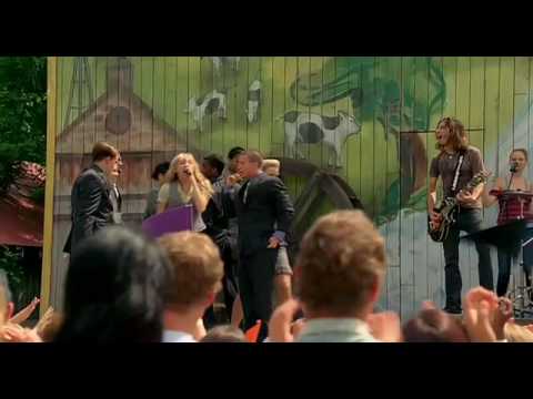 Hannah Montana – The movie: “You'll always find your way back home” music video