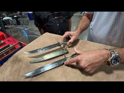 Sheffield Pierced Handle Bowies at the Natchez Bowie Show 2026