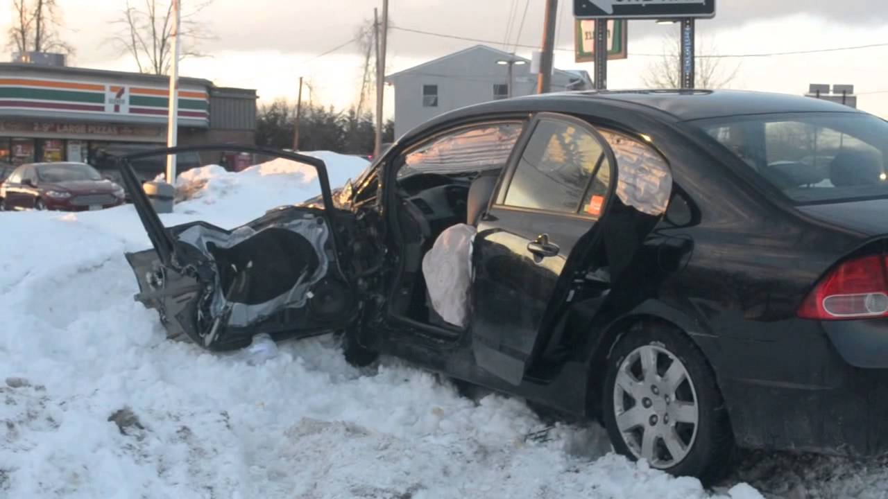 Port Jefferson Station, NY Suffolk Police Officer Injured in Crash 02