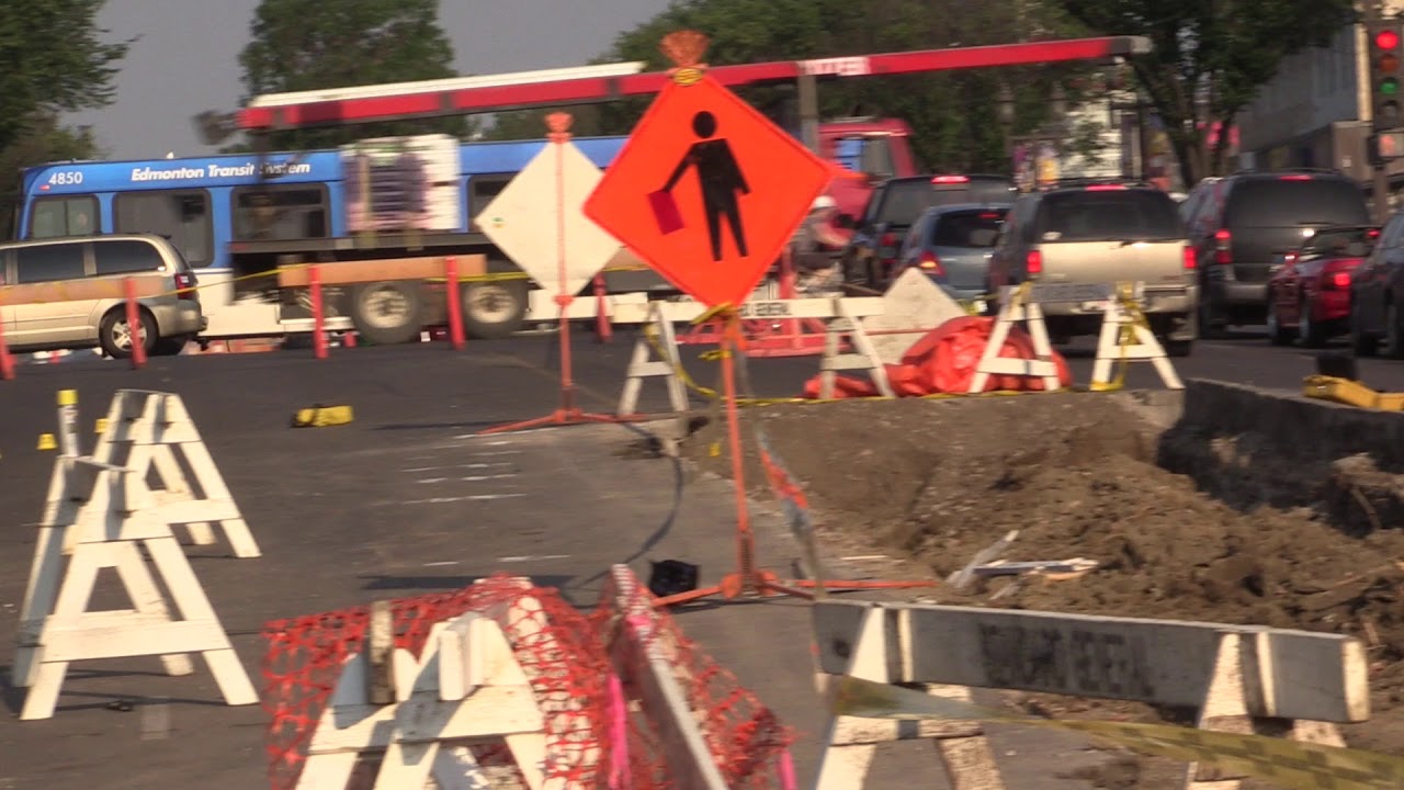 Fatal crash on Whyte Avenue