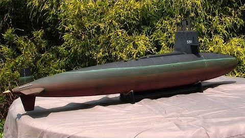 1/72nd scale Moebius USS Shark (SSN-591) fast attack submarine model