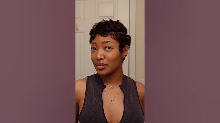 Watch me do pin curls on my pixie💕 #pixiehaircut #shorthair
