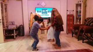 Yiyenlerimle Uc Aysk Horon Sow