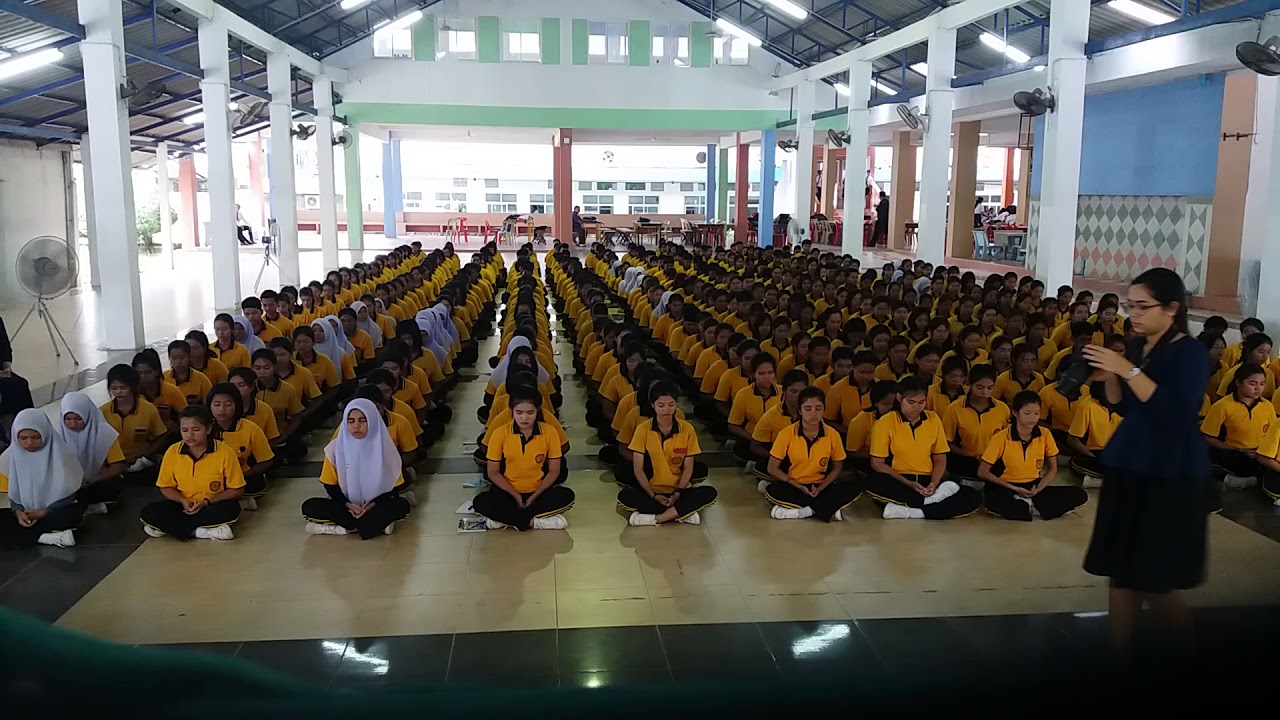 นักศึกษา วิทยาลัยเทคโนโลยีทักษิณอาชีวศึกษา อ ปากพนัง จ นครศรีฯ ปฏิบัติธรรม วัยใสวัยปฏิบัติธรรม