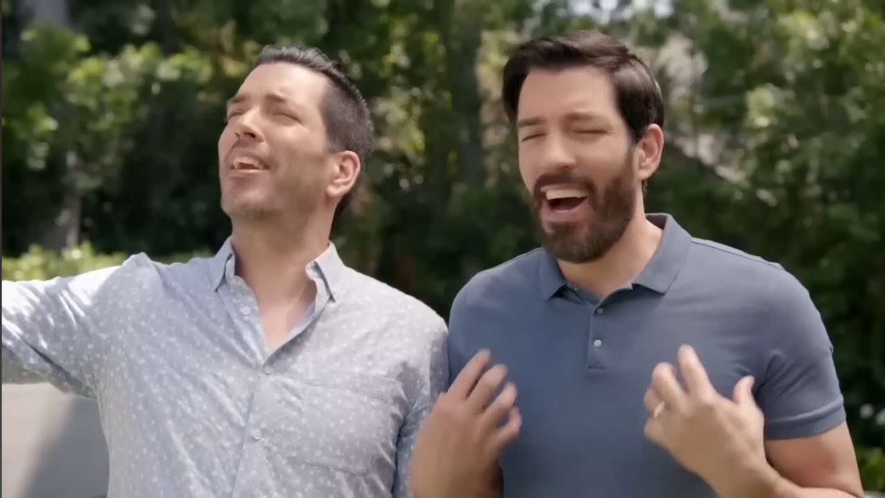 It IS VERY SAD!!!😂Jonathan Scott lost one of his legs in a car accident 😭| Zooey  is Shocked |HGTV |