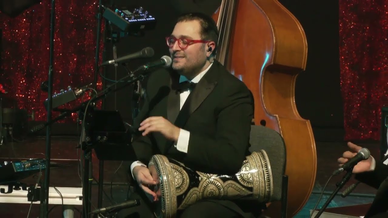 Firqat Alnoor - Ma Besaalsh Alaya Abadan