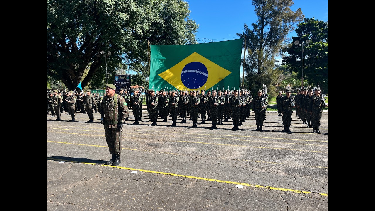 Exército celebra 378 anos com solenidade no 4º Batalhão de Engenharia de Combate
