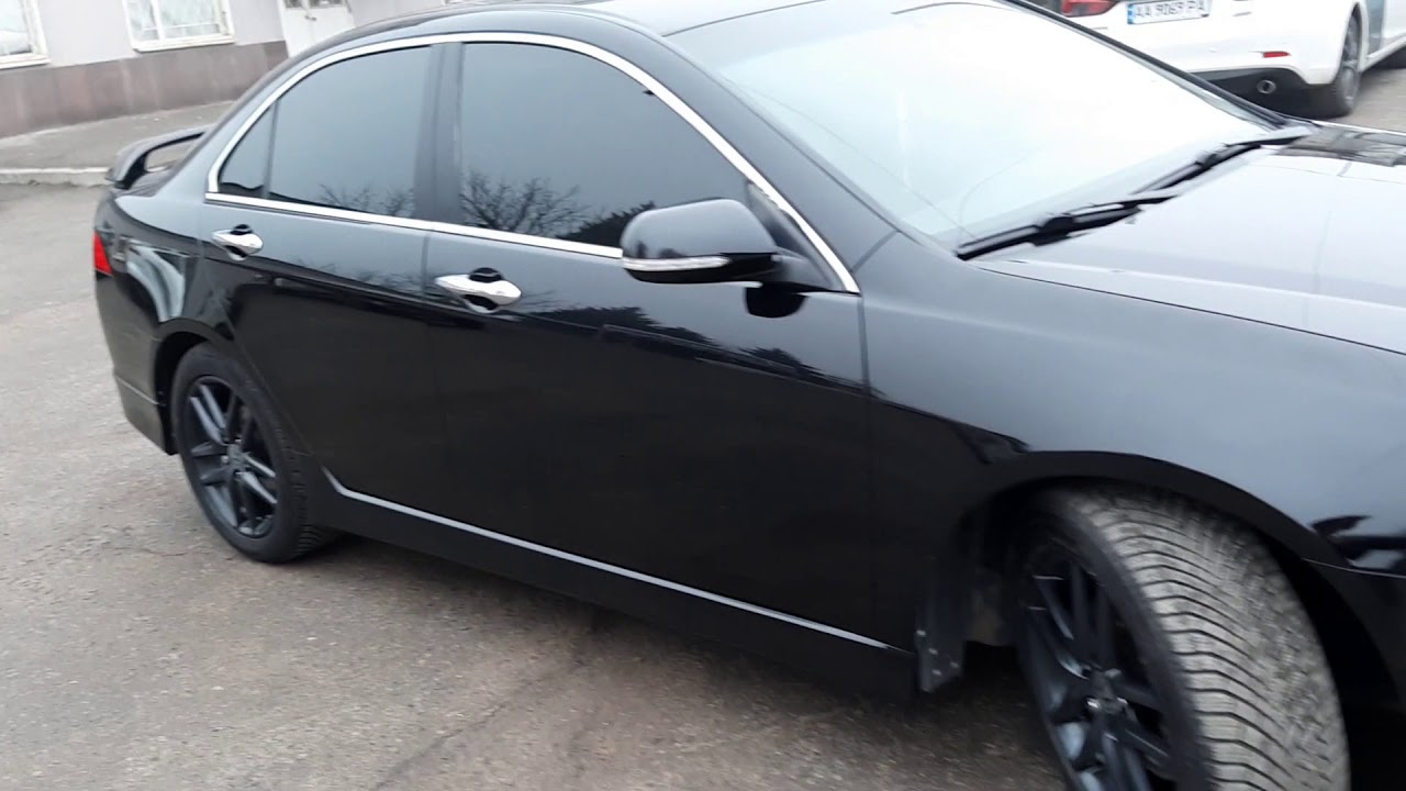 Honda accord со спойлером