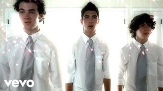 Watch Jonas Brothers Year 3000 video