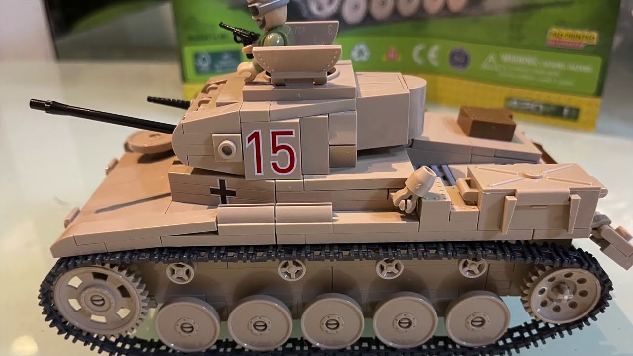 Speed Build: COBI SD.KFZ.121 Panzer II Ausf.F 