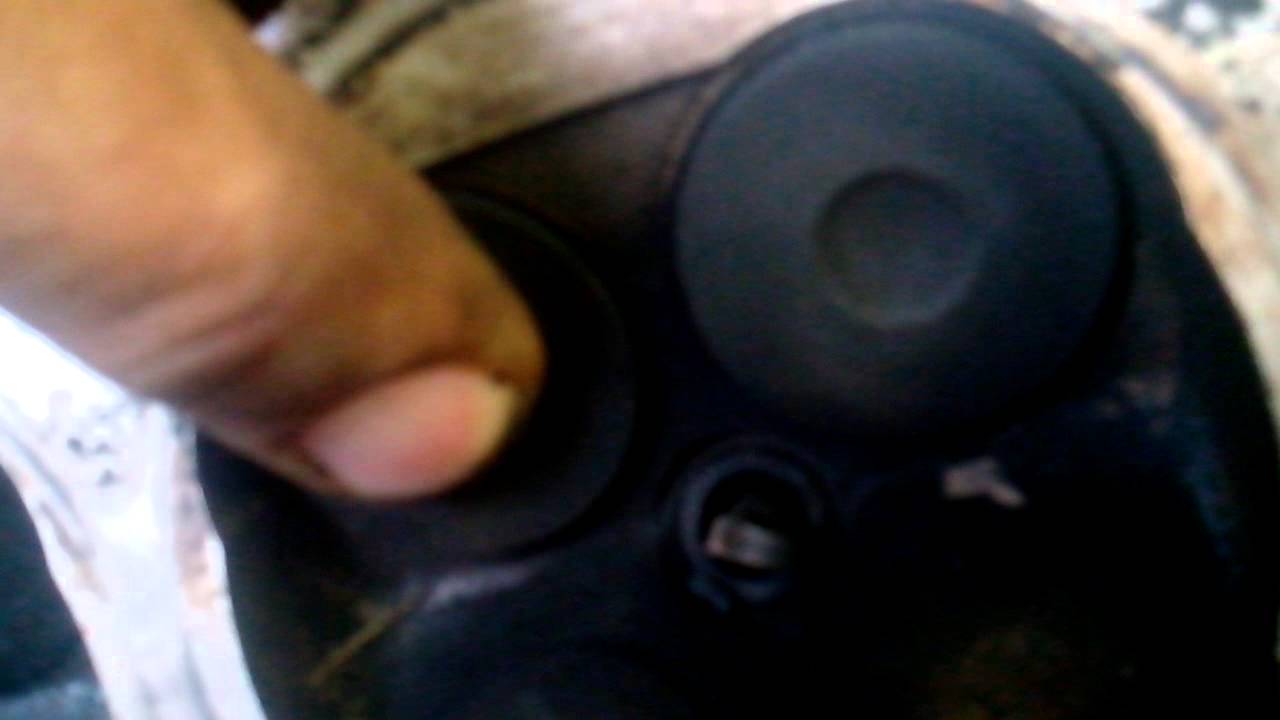 Люфт клапанов в направляющих, DOHC 1.6 Nubira - YouTube
