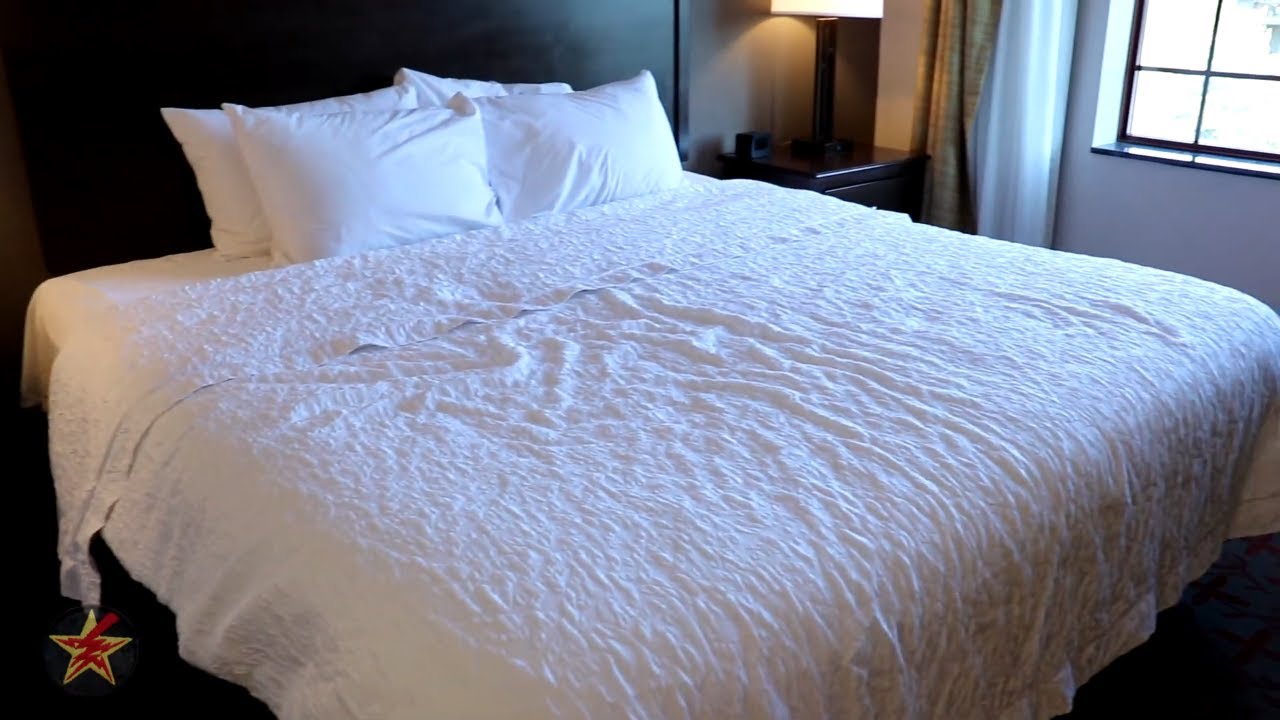 Hampton Inn & Suites: Lake Placid, NY (Rm. 413 King Bed Room Tour)