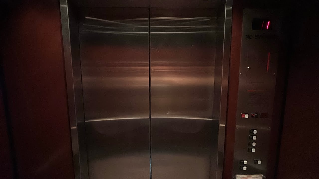 Interesting Schindler MT Hydraulic Elevators @ Eastpoint 1 Mayfield Heights Ohio