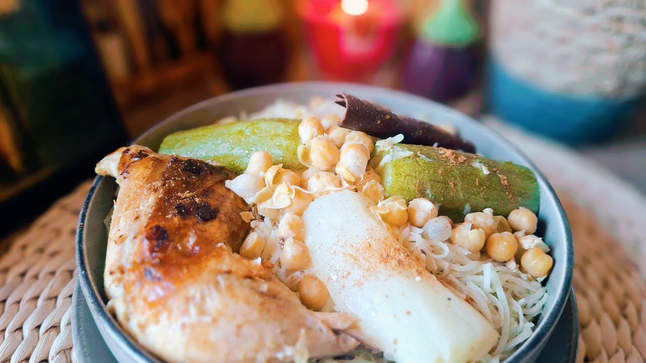 رشتة عاصمية جزائرية تقليدية بنة ولا أروع 😋😋😋😋 مع تدبيرة بسيطة  كيفاش المرقة تجي مجمرة الله الله 