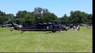 US Black Hawk Vertical take off Helicopter