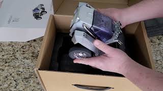 I bought a real Transformer! Unboxing the Robosen T9!