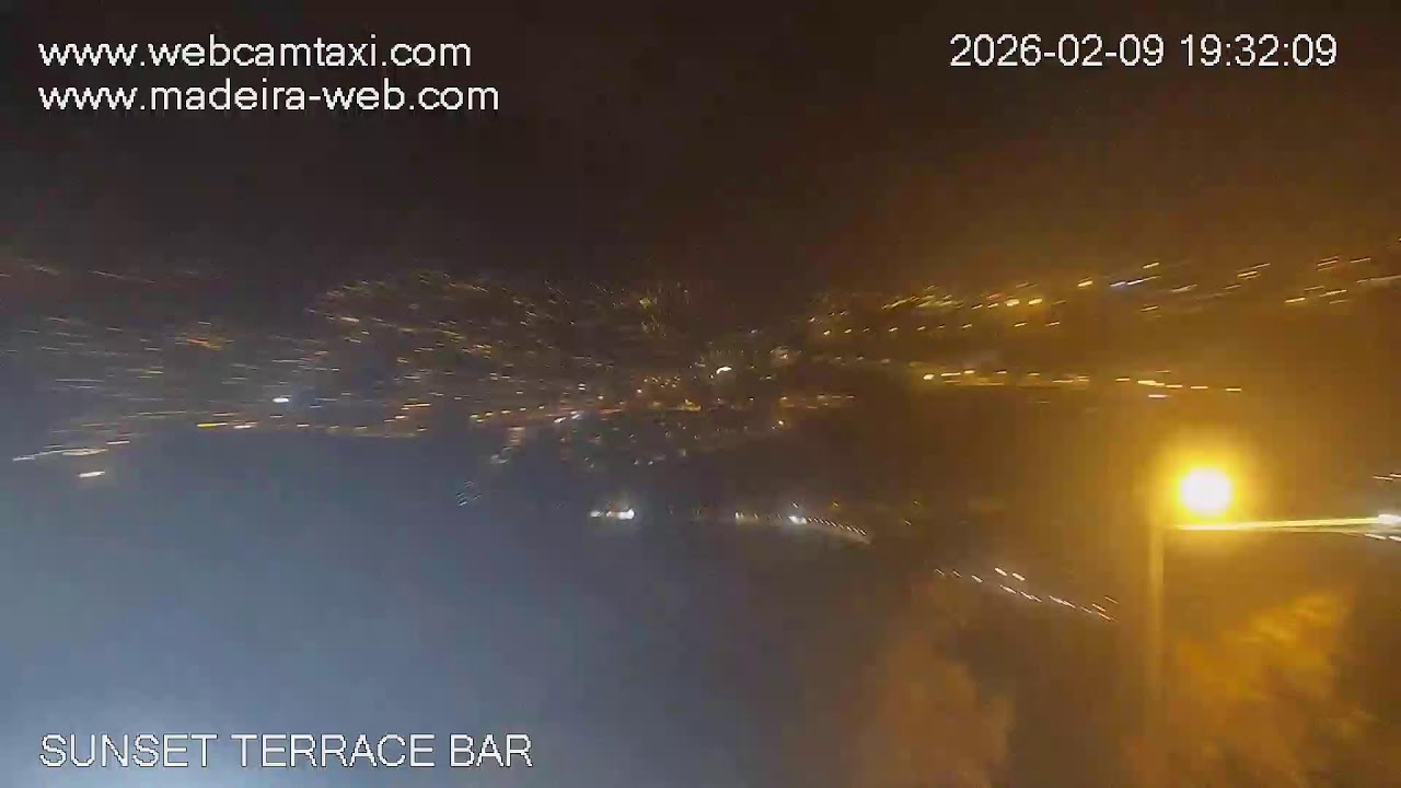 LIVE: Sunset Terrace Bar Centromar Webcam Praia Formosa Funchal | Madeira-Web