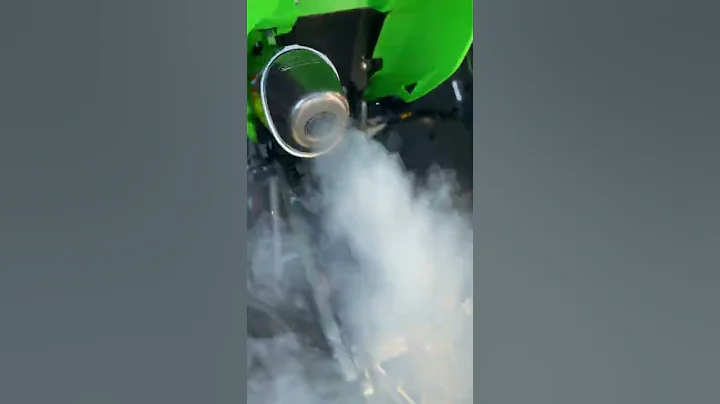 Two Stroke VS Four Stroke Sound