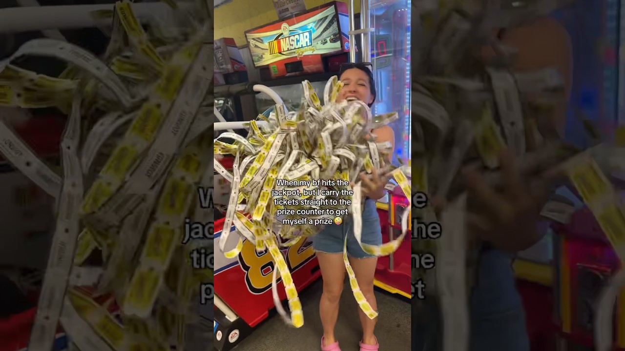 3,000 tickets for 1 mood ring 😂 Subscribe!!  