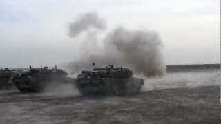 Leopard 2A5DK firing