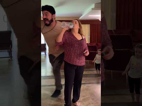 لما تكون عم تشرب مي و فجاة يتغالظو عليك