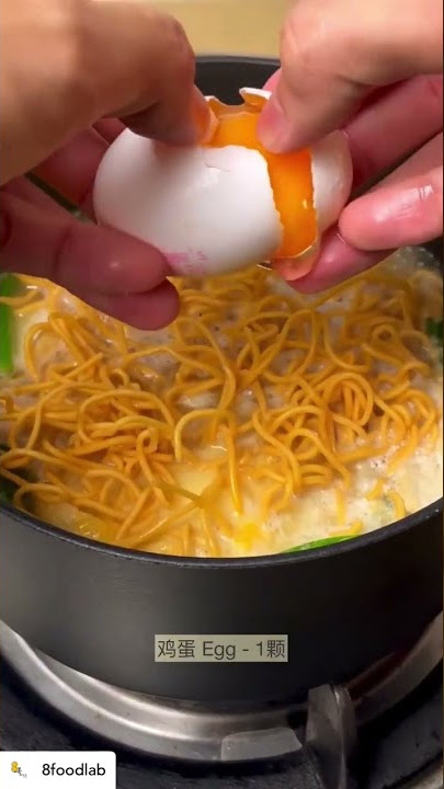 The cooling weather these days call for Yee Mee Soup 😋 try this recipe by @8foodlab!