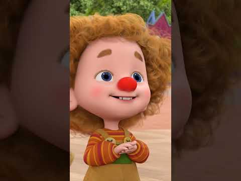 ダンスバトルのじかんだよ！ #Shorts #マーシャとくま #子供向け #mashaandthebear  #楽しい #アニメ #funny #マーシャ #笑える