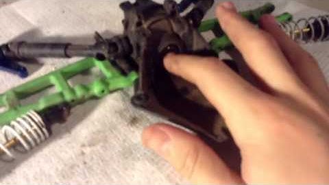 Traxxas Slash 4x4 Ultimate Tear Down And Build Up (Part 1)