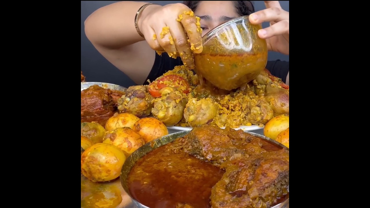 ASMR: EATING SPICY EGG CURRY🔥 BASMATI RICE || #shorts #mukbangn#asmreating #mukbangasmr #asmr