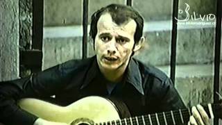 Video-Miniaturansicht von „Silvio Rodríguez - Con Maiakovski en Moscú“