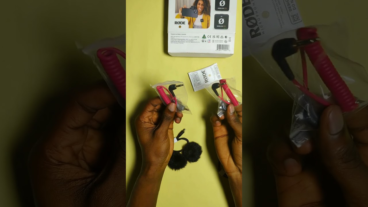 Unboxing the Rode wireless me mic.