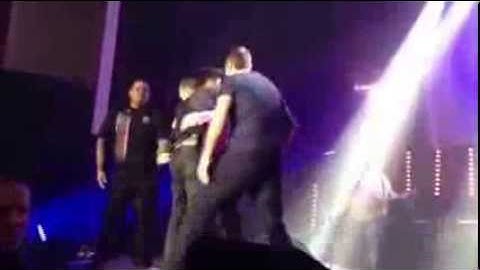 The Boy With The Thorn In His Side - Morrissey - Hollywood High - March 2, 2013