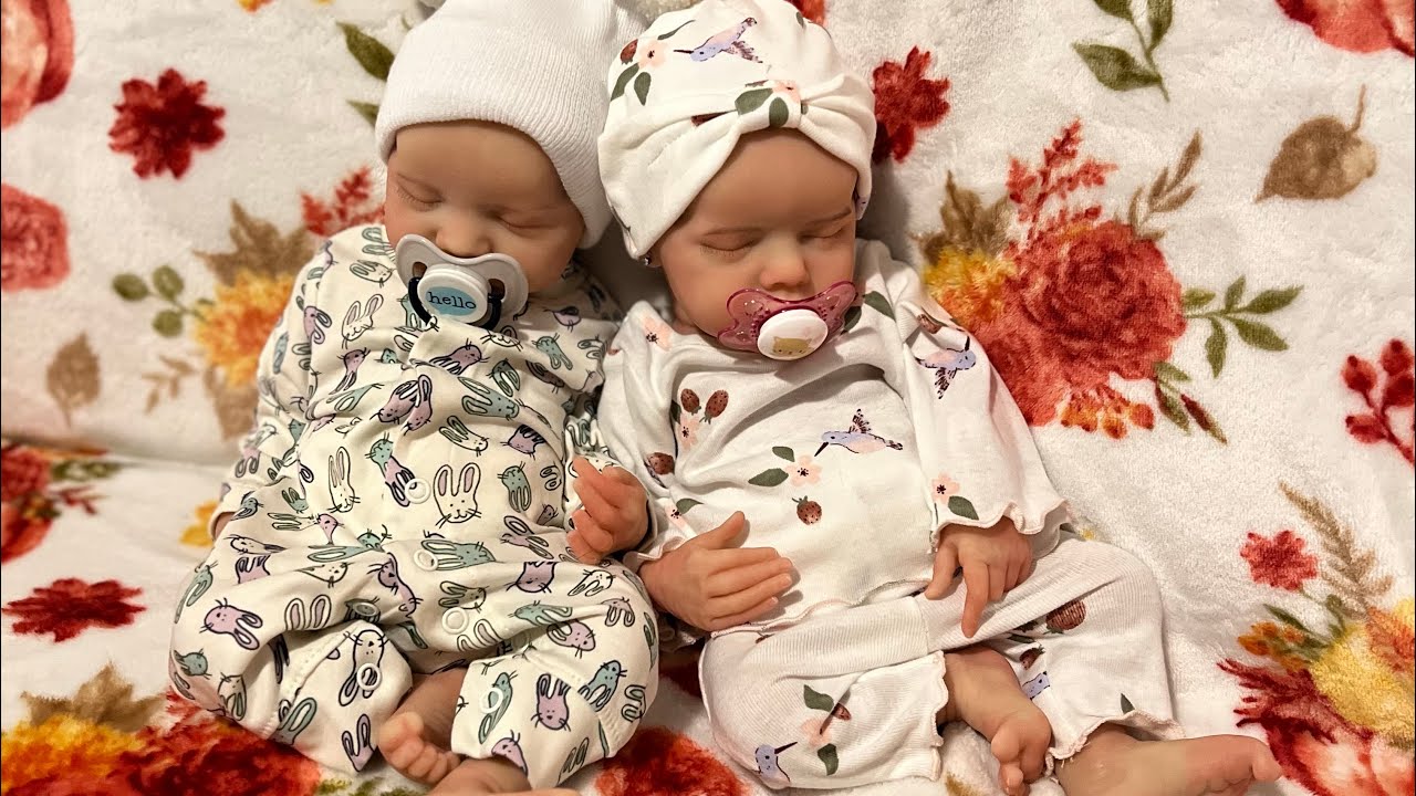 Change and Chat with Silicone Reborn Dolls from SHEIN. Stay to the end for new doll I found.