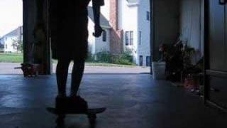 mini skateboard sesh (not a tech deck)