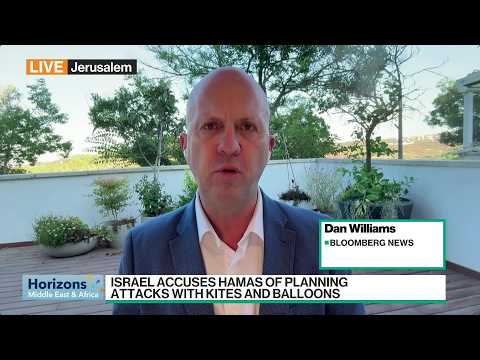 Israel Warns Hamas Over Gaza Kites and Balloons