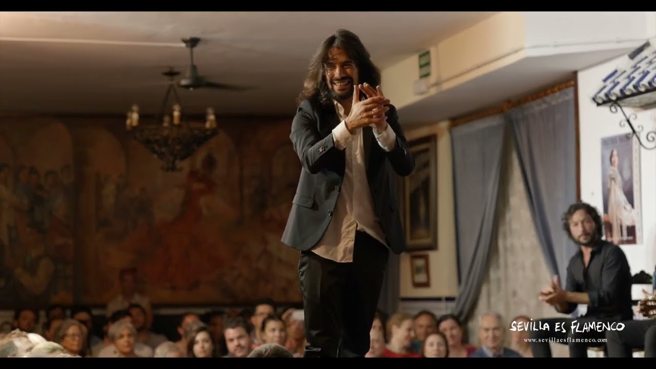 Juan de Juan baila en Torres Macarena