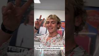 Check out new interview with Ross Lynch!