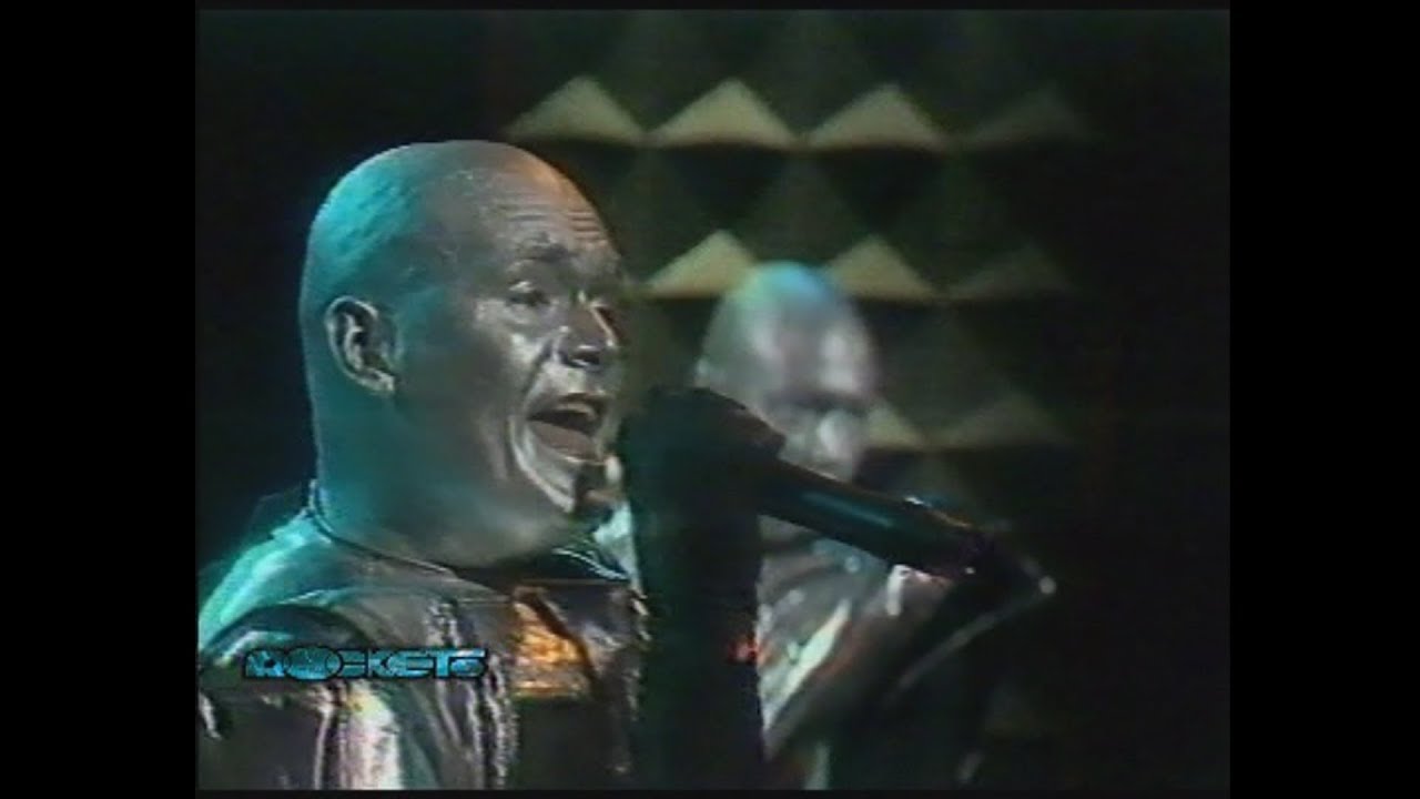 Guarda Rockets - Future Game 1982 (two versions) su YouTube Guarda Rockets - Future Game 1982 (two versions) su YouTube