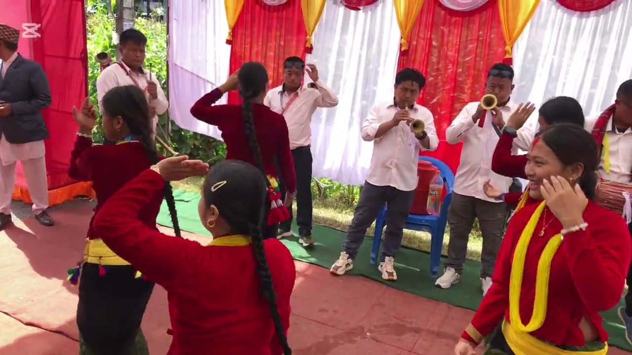  मगर बाजा समुह भरतपुर 8 गौरीगञ्ज चितवन को जुन सुकै ठाउमा बाजाको आवश्यक परेमा सम्पर्क  गर्नुहोस 