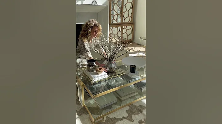 How to Style a Coffee Table #tablestyling #homedecor #homeinspo #interiordesign #coffeetable