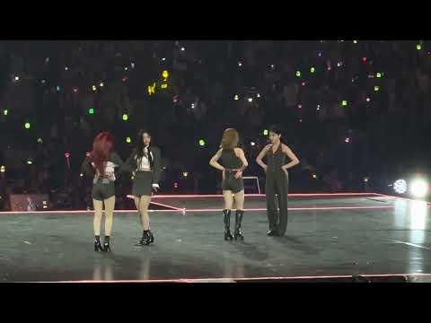 220821 NMIXX x LOONA "Décalcomanie" KCON LA 2022 Special Stage