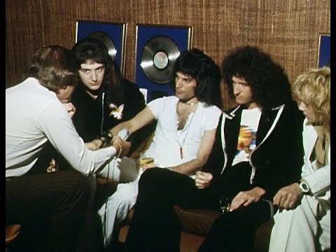 Queen - Interview in Perth 1976 (Best Version) isimli mp3 dönüştürüldü.