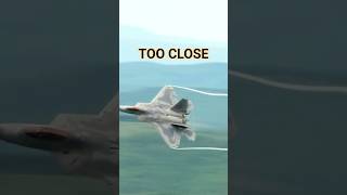 F-22 Raptor Nearly Kissing the Ground #aviation #militaryjets #extreme
