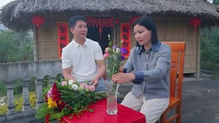 Download Lagu De politieagent verraste de alleenstaande moeder en samen vierden ze een gelukkig Chinees Nieuwjaar. MP3